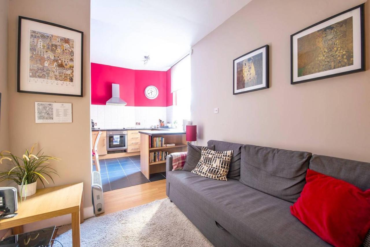 Joivy Amazing Location - Charming Apartment By The Edinburgh Castle! Extérieur photo